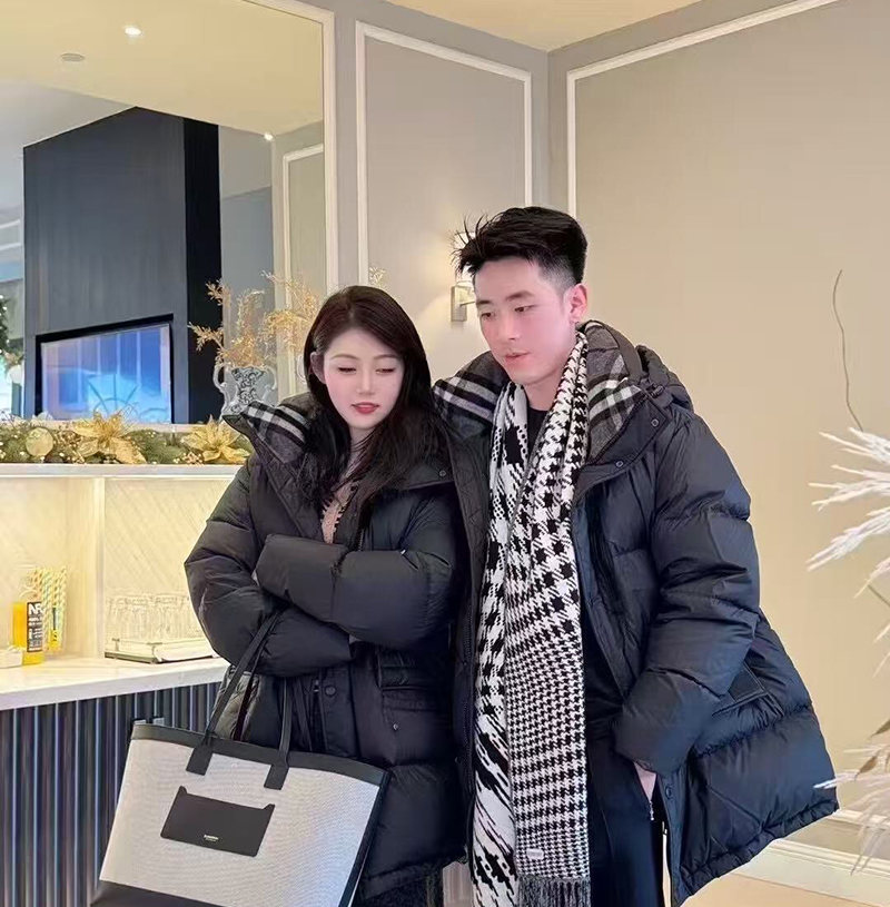 BURBERRY-80125463 버버리 25SS 중장 패딩 남녀공용 